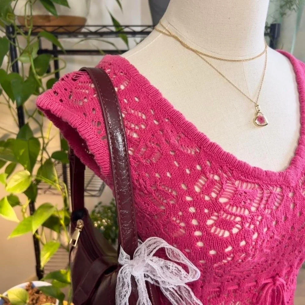 Y2K Pink Crochet Babydoll Top Blouse Size Medium Preppy Boho Fairy w/ Beads - Picture 4 of 8